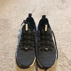Grey/black/white soft foam puma athletic sneakers